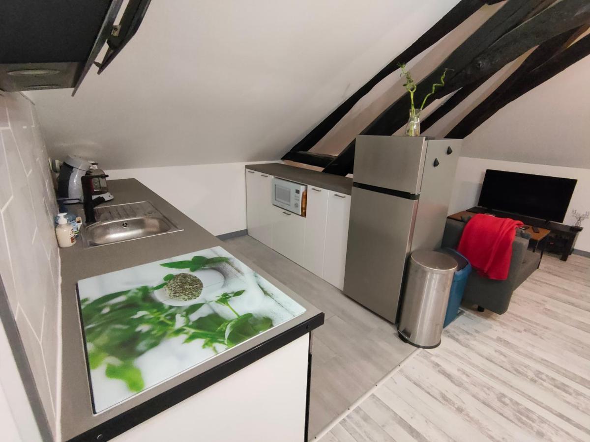 La Machine Sous Combles公寓 外观 照片